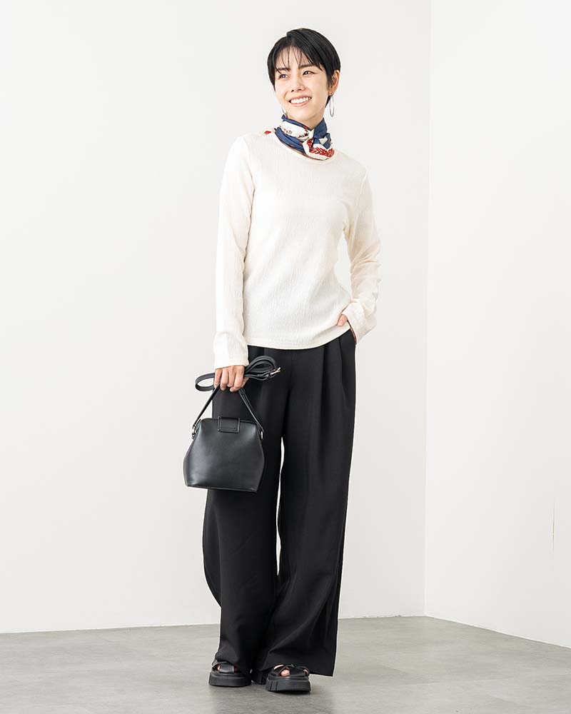 リネンタッチタックワイドパンツ《セットアップ対応》