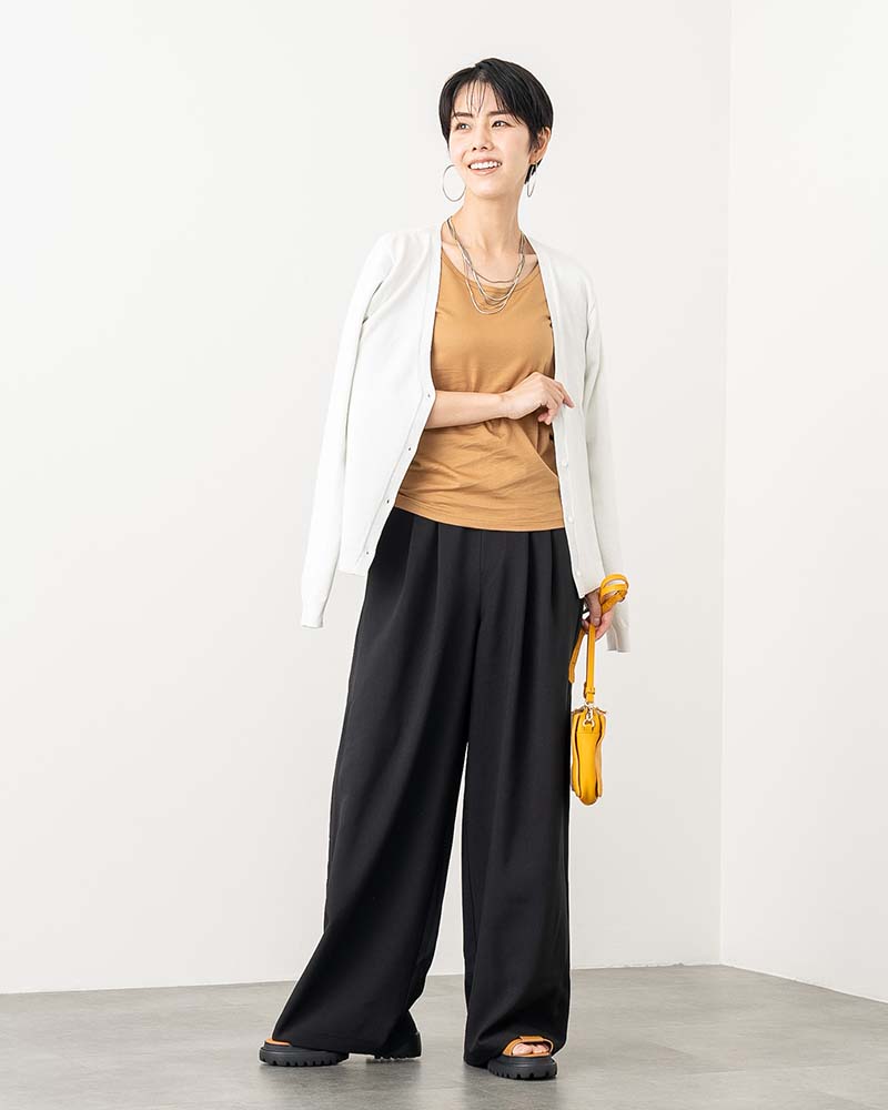 ラメ入りコンパクトニットカーディガン