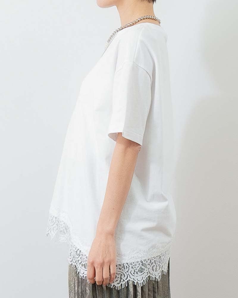 裾レーストリムアシンメトリーTシャツ
