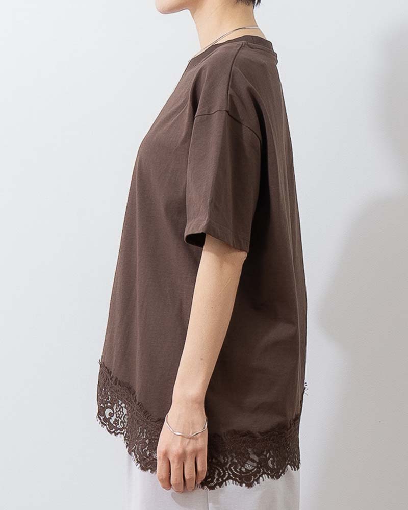 裾レーストリムアシンメトリーTシャツ