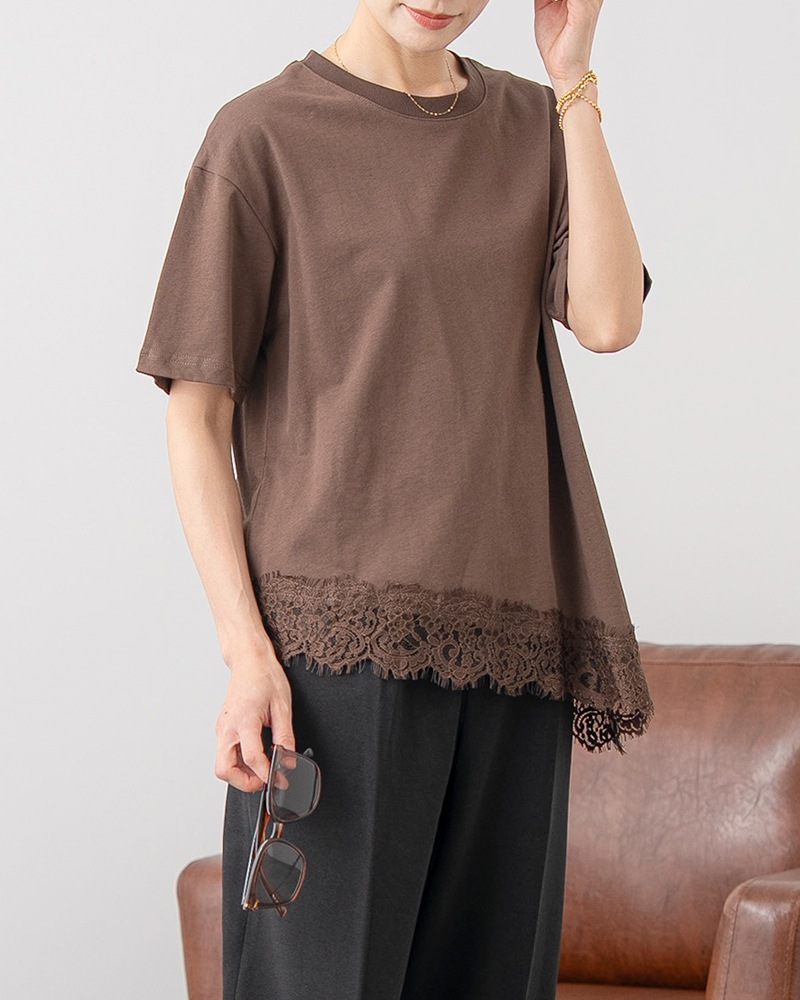 裾レーストリムアシンメトリーTシャツ