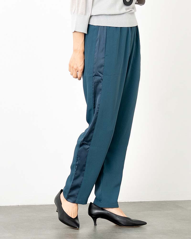 波乗り様上XO下L サイドライン切り替えテーパードパンツ | BOTTOMS | 元町