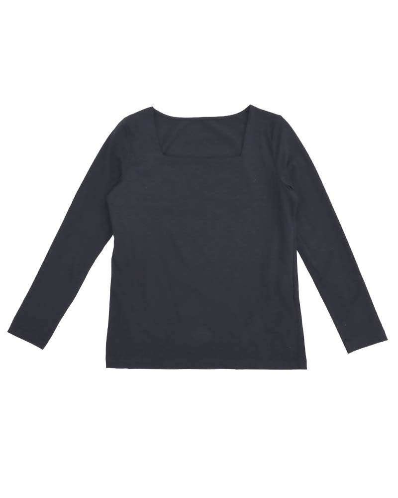 スクエアネックプルオーバー