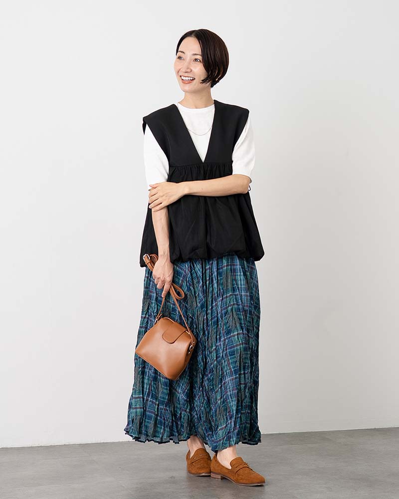 リネンコットンシルクラウンドネックプルオーバー