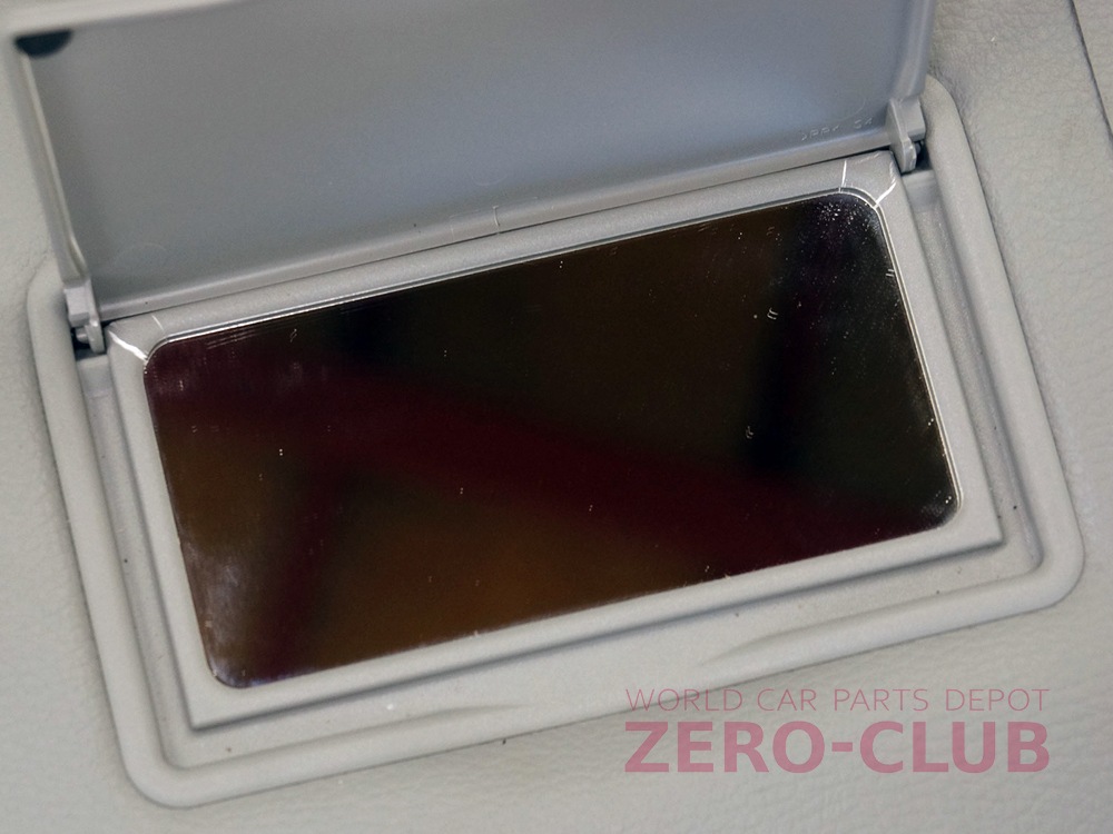 ルノーカングーKCK 4M純正サンバイザー割れ無し左用　グレー色 Kangooの通販