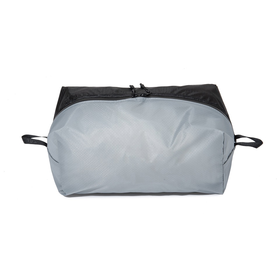 PACKABLE SIL. Pouch（4.2L）