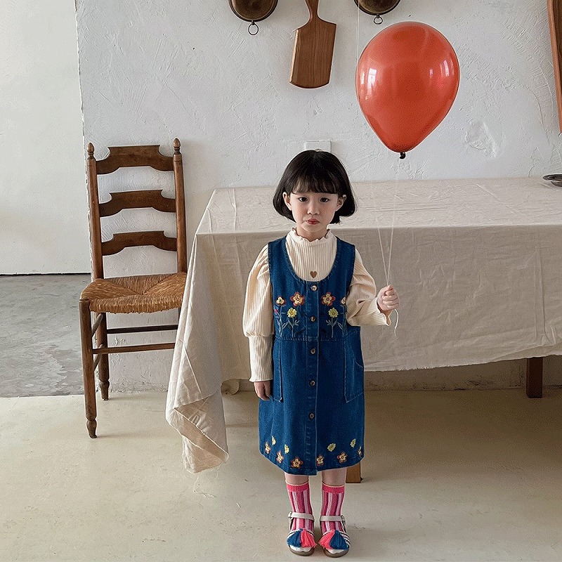 「80-140号」女の子 刺繍入り デニム サロペットワンピース ノースリーブ ジーンズ キッズ 子供服