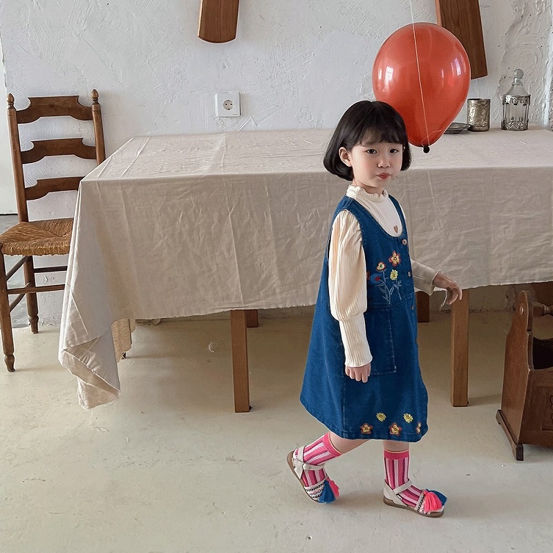 「80-140号」女の子 刺繍入り デニム サロペットワンピース ノースリーブ ジーンズ キッズ 子供服