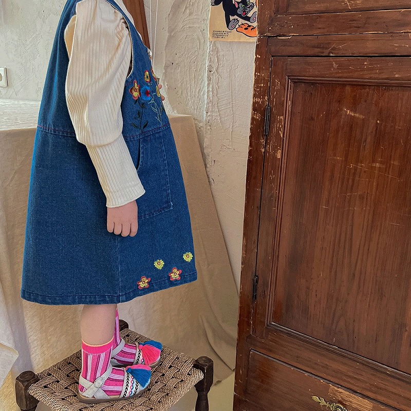 「80-140号」女の子 刺繍入り デニム サロペットワンピース ノースリーブ ジーンズ キッズ 子供服