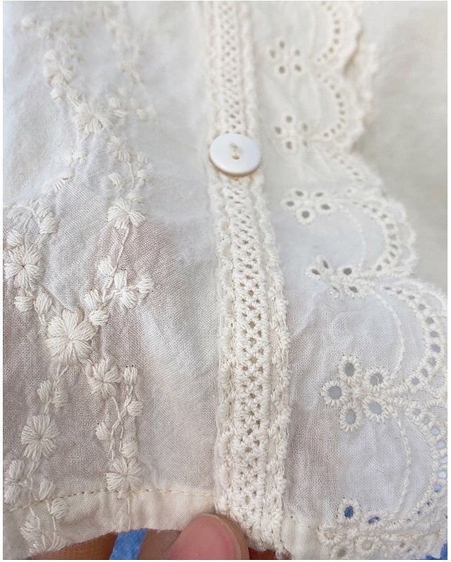 「90-130号」女の子 刺繍入り長袖 シャツ レース ラウンドネック トップス キッズ 子供服