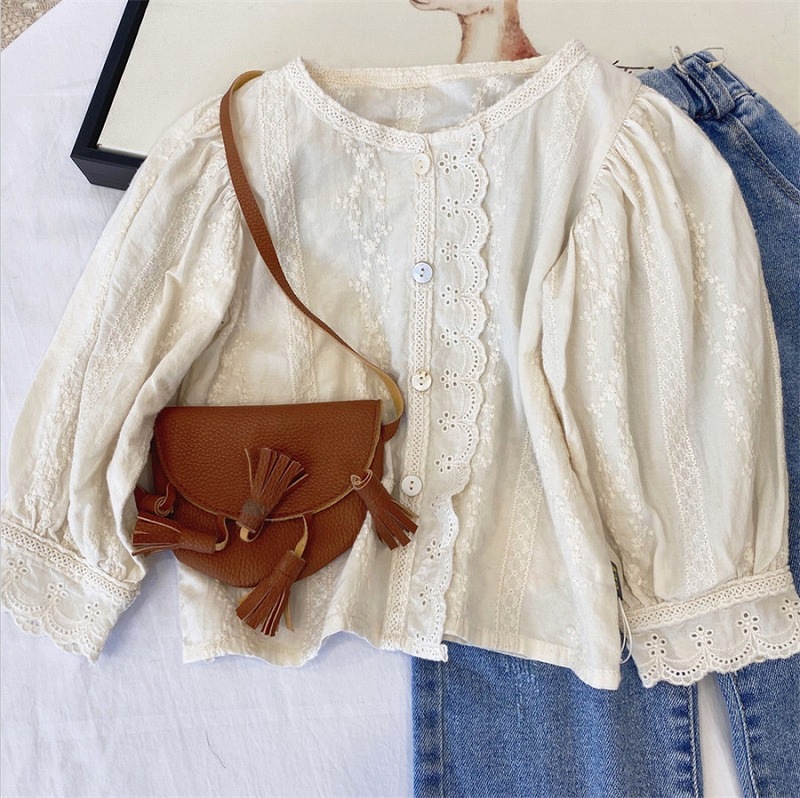 「90-130号」女の子 刺繍入り長袖 シャツ レース ラウンドネック トップス キッズ 子供服