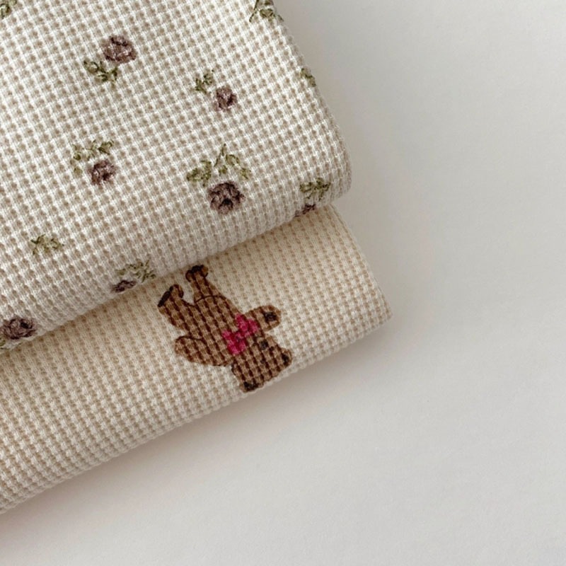 「73-100号」全2色 女の子 長袖トップス 長袖 熊柄 カットソー Tシャツ キッズ 子供服