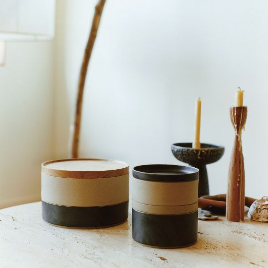トレイ φ18.5cm｜HASAMI PORCELAIN／ハサミポーセリン｜z／a . ONLINE
