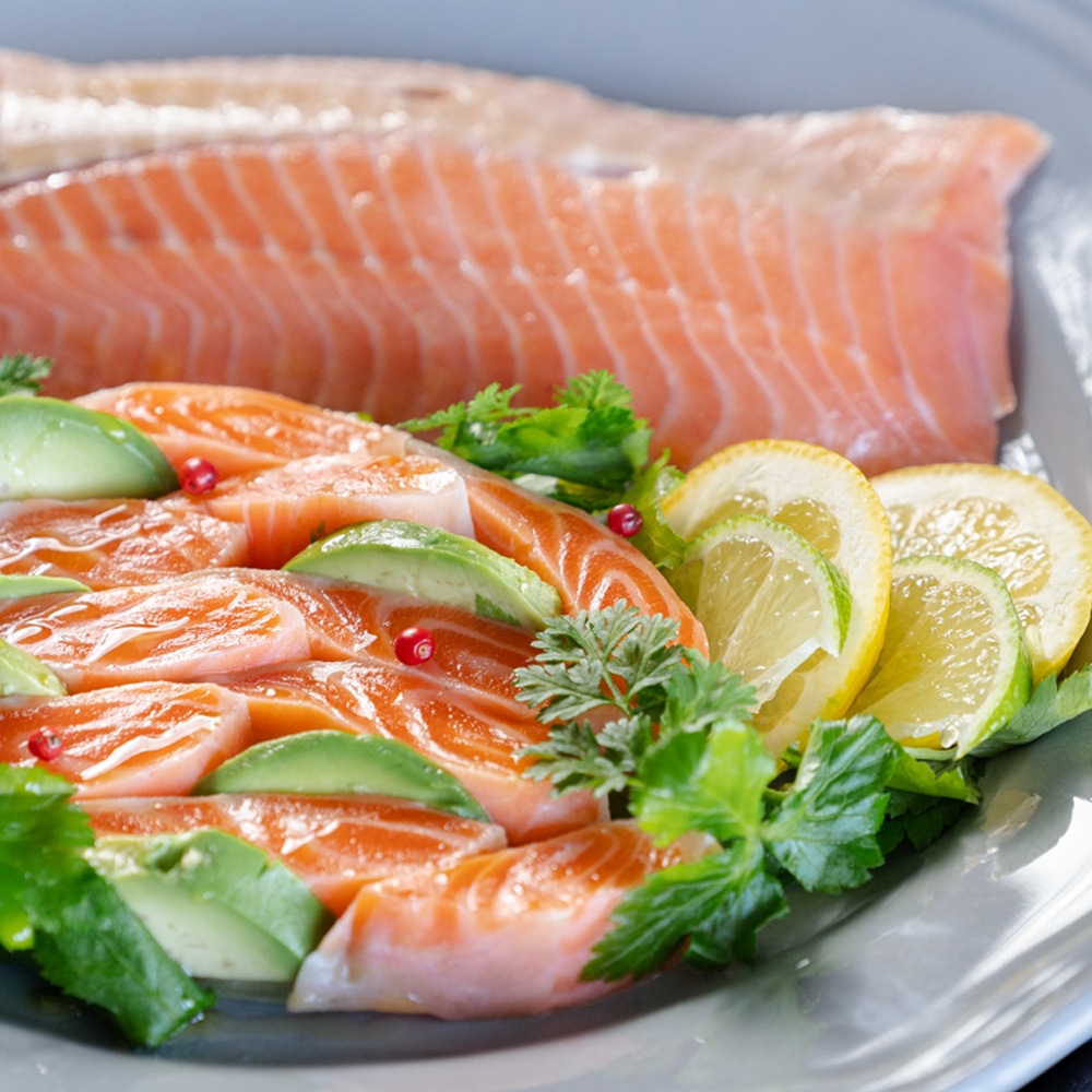 【清広】極み九州サーモン（しめ鮭） 2枚セット 化粧箱入