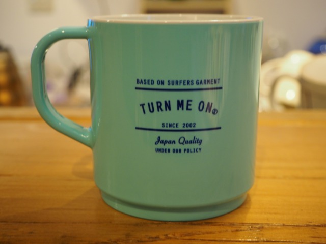 TURN ME ON ( ߡ  ) / ᥤ  TURN & EASY  MUG / BLUE