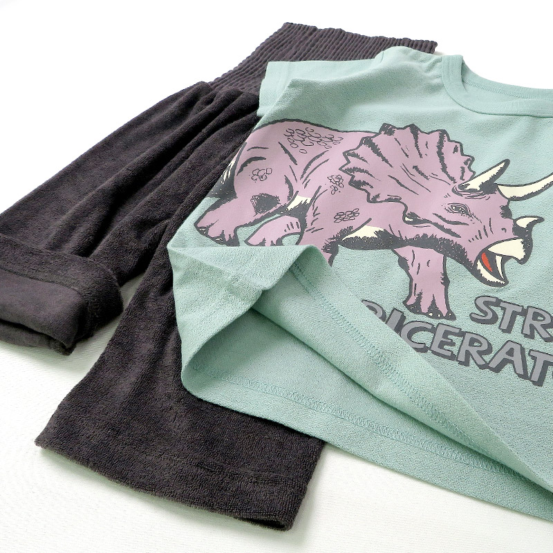 キッズ パジャマ セットアップ 上下セット 2点セット 恐竜 トリケラトプス 梨地天竺 半袖 Tシャツ パイル 腹巻付 7分丈パンツ ( 80-130cm ) 男の子 夏 涼感 ダイナソー 部屋着 ルームウェア 80cm 90cm 95cm 100cm 110cm 120cm 130cm 