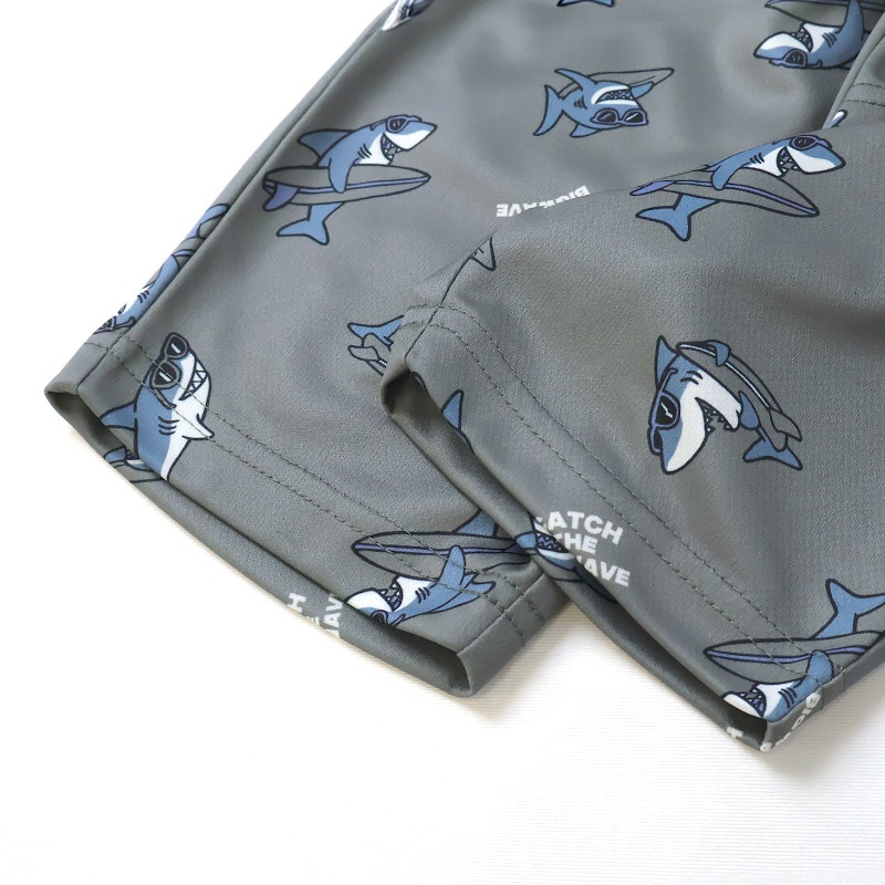 キッズ 5分丈パンツ メッシュ ハーフパンツ 男の子 接触冷感 涼しい イージーパンツ 【GrinLab グリンラボ】 ベビー ズボン ボトムス 短パン 伸縮 ストレッチ ウエストゴム 総柄 サメ シャーク サーフ ストリート プリント 男児 女児 80 90 95 100 110 120 130