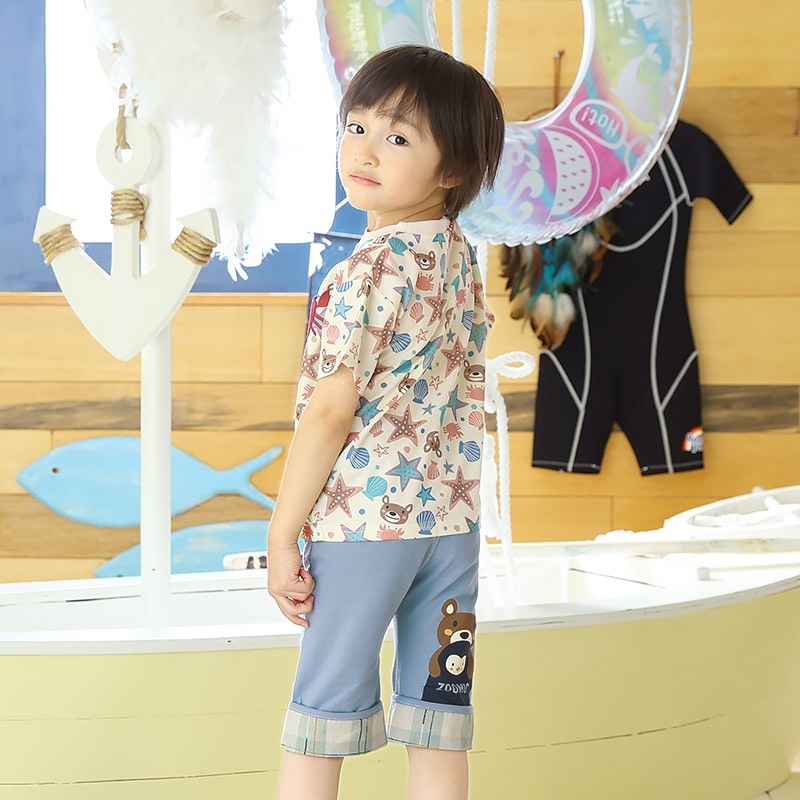 キッズ Tシャツ 半袖 ポケT 総柄 アニマル 動物 くま 男の子 女の子【ZOOMIC ズーミック】 ベビー トップス カットソー カニ ヒトデ 星 スター 肩ボタン 天竺 プリント バックプリント キャラクター 海 生き物 クマ グレー 子ども 80 90 95 100 110 120 130