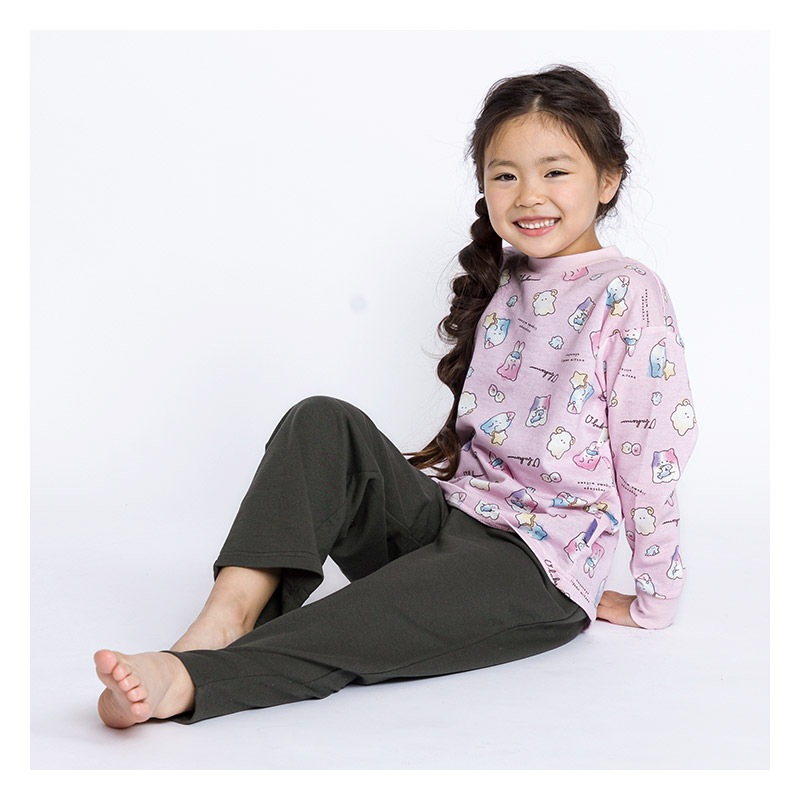 パジャマ キッズ オバケーヌ 長袖 子供 ルームウェア 女の子 ガールズ ジュニア 上下セット 長袖パジャマ 寝巻 2点セット こども 部屋着 お昼寝 総柄 ミニ裏毛 スウェット 吸汗 キャラクター プリント ラベンダー サックス ネイビー ピンク 120 130 140 150 160 入学 春 秋