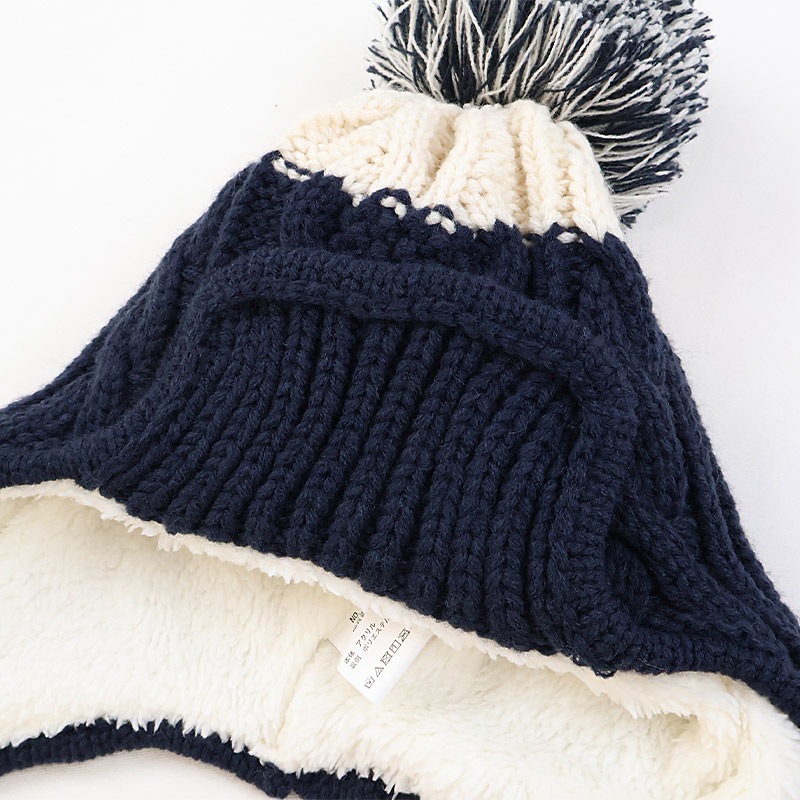 キッズ ベビー ニット帽 耳当て付き 男の子 女の子 ニットキャップ 子供用 帽子 (2サイズ展開 50-54cm)【ZOOMIC ズーミック】 マイクロファイバーフリース アップリケ ケーブル編み チェック 動物 アニマル くま クマ ポンポン 暖かい 防寒 保温 キャップ 暖かい 雪遊び