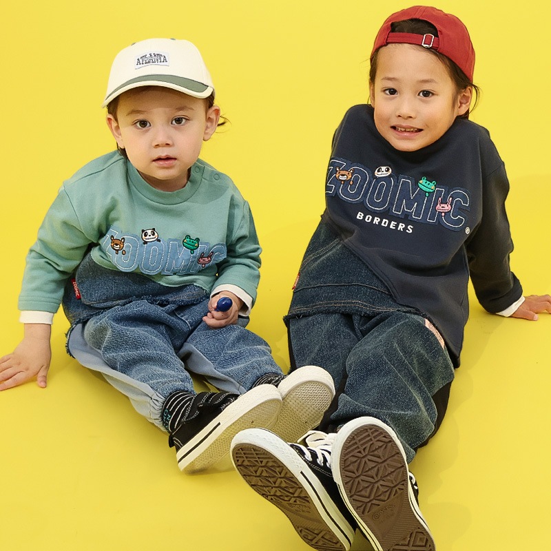 ロゴアップリケ付きデニム切替トレーナー【ZOOMICズーミック】