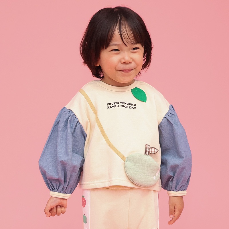 グリーンアップル/イチゴのポシェット風トレーナー【フルーツ天国】