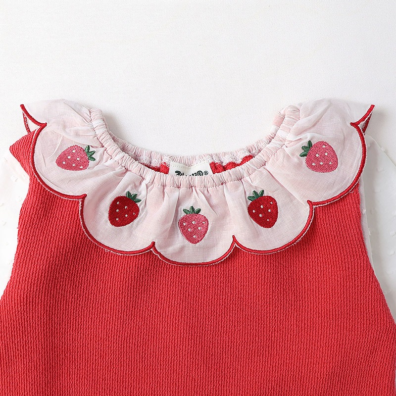 イチゴ刺繍のスカラップ衿Tシャツ【フルーツ天国】