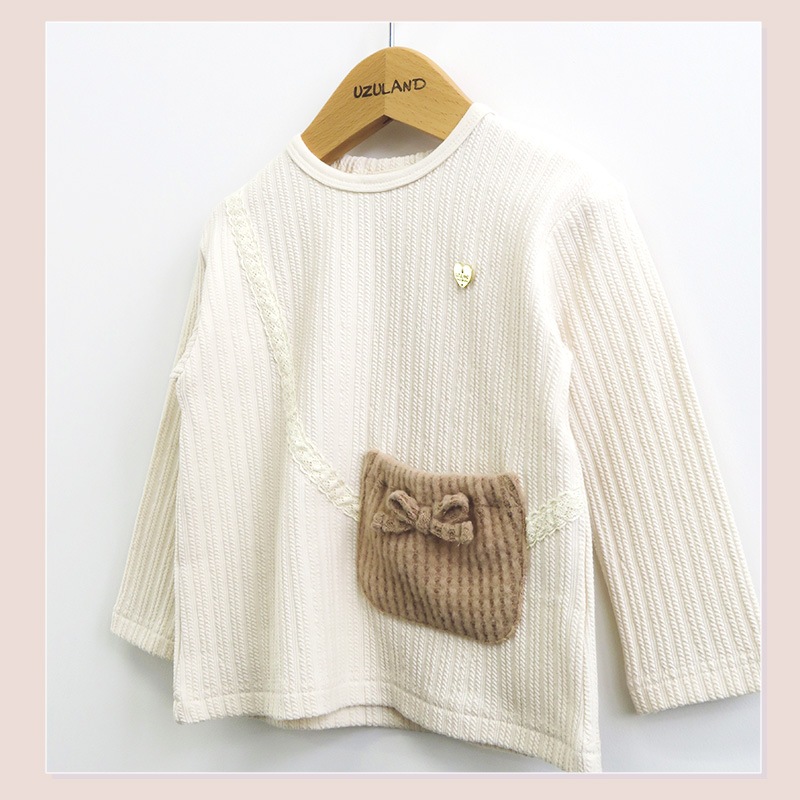 ガールズ ロンT ポケット付き 長袖 Tシャツ トップス 女の子 キッズ ベビー ( 80-130cm )【 UZULAND ウズランド 】 サコッシュ風 くすみカラー ナチュラル アイボリー パープル ワッフルニット チャーム付き 秋物 80cm 90cm 95cm 100cm 110cm 120cm 130cm
