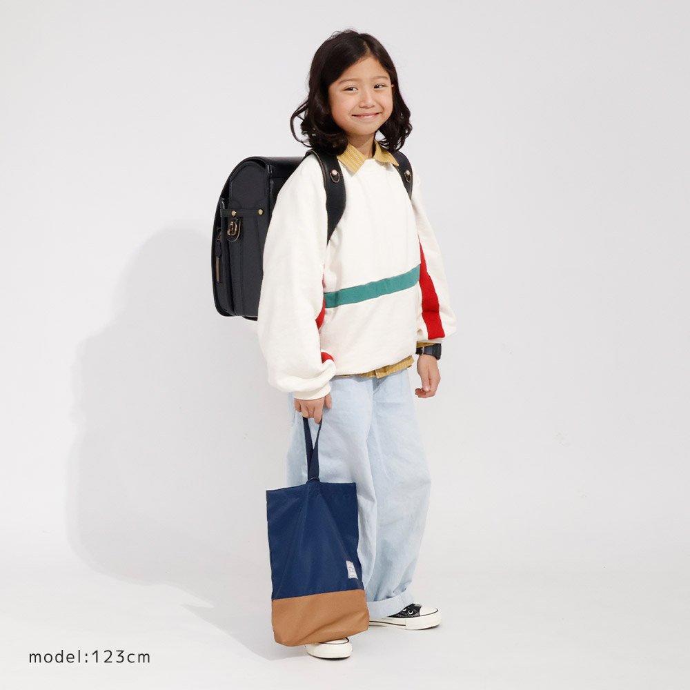 シューズバッグ 男の子 女の子 キッズ バイカラー グラデーション シューズケース 上履き入れ 入園 入学準備 入園グッズ スクールグッズ 上履き袋 上靴入れ 上履き入れ 子供 シューズ入れ ポーチ バック かばん ポリエステル 撥水 軽量 通園 通学 新学期 幼稚園 入学祝い