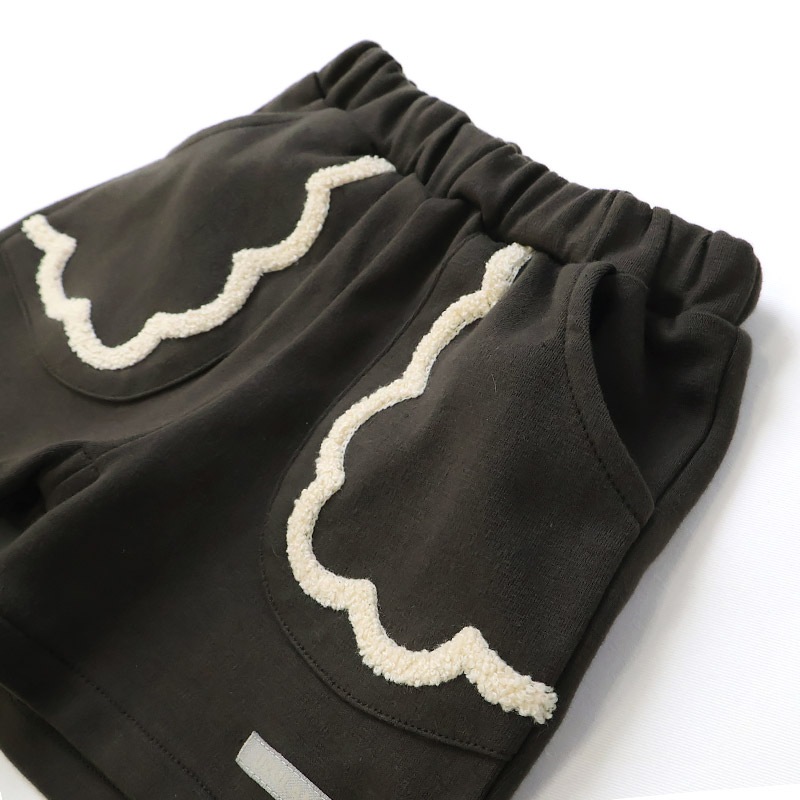 なみなみ刺繍ポケットショートパンツ【Uzulandウズランド】
