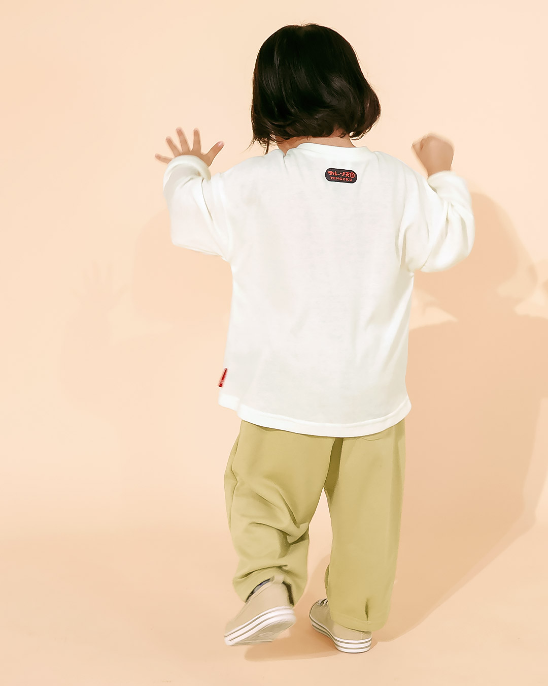 フルーツアップリケ長袖Tシャツ|80-130cm 【 フルーツ天国 】