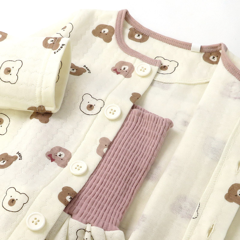 キッズ パジャマ 女の子 腹巻付 上下セット 2点セット ( 80-130cm )  子供 ベビー 寝具 前開き セットアップ あったか ソフトキルト 可愛い 長袖 苺 いちご イチゴ クマ 花 ベビー 冬 くま 動物 フラワー 子供服 こども ルームウェア お昼寝 80 90 95 100 110 120 130