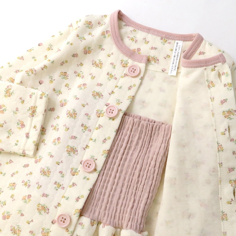 キッズ パジャマ 女の子 腹巻付 上下セット 2点セット ( 80-130cm )  子供 ベビー 寝具 前開き セットアップ あったか ソフトキルト 可愛い 長袖 苺 いちご イチゴ クマ 花 ベビー 冬 くま 動物 フラワー 子供服 こども ルームウェア お昼寝 80 90 95 100 110 120 130