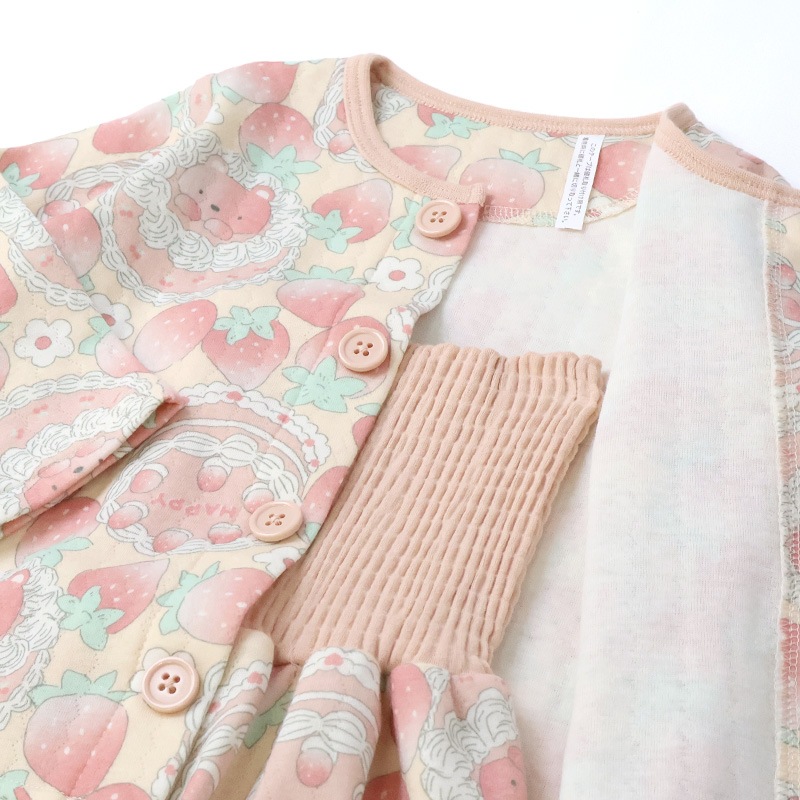 キッズ パジャマ 女の子 腹巻付 上下セット 2点セット ( 80-130cm )  子供 ベビー 寝具 前開き セットアップ あったか ソフトキルト 可愛い 長袖 苺 いちご イチゴ クマ 花 ベビー 冬 くま 動物 フラワー 子供服 こども ルームウェア お昼寝 80 90 95 100 110 120 130