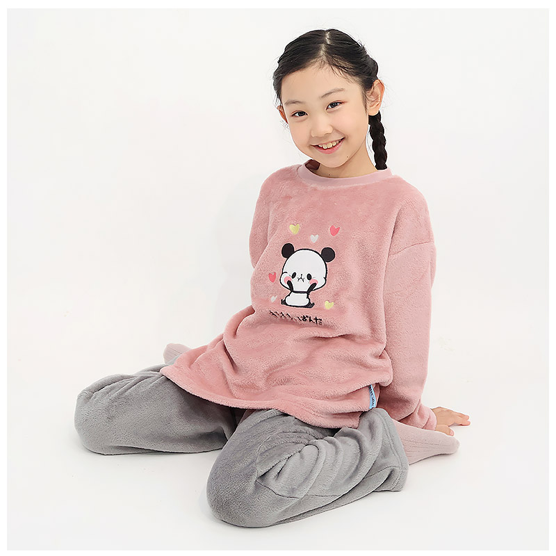 【新デザイン追加！】 キャラクターパジャマ 2点セット 巾着付き ガールズ パジャマ キッズ 長袖 女の子 オバケーヌ もちもちぱんだ いーすとけん 上下セット ルームウェア 子供服 カットソー ロングパンツ ウエストゴム ガールズ 春 秋 冬 部屋着 お昼寝 130 140 150 160