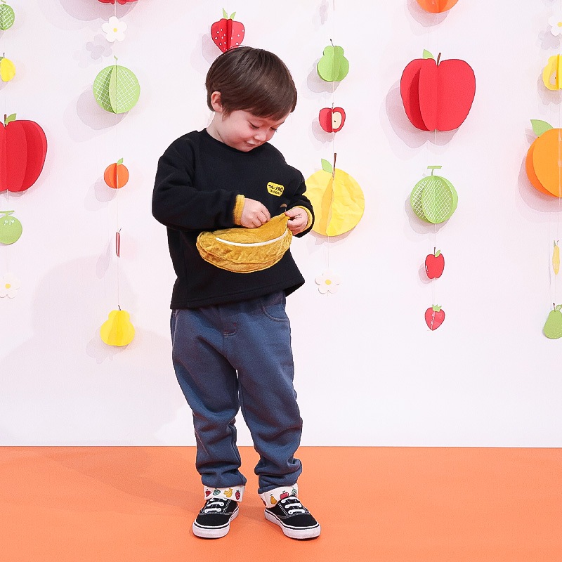 キッズ スウェットトレーナー 長袖 裏起毛 起毛あり フルーツ 立体ポケット ベビー トップス 男の子 女の子【フルーツ天国】 苺 いちご イチゴ バナナ くだもの 果物 可愛い かわいい お揃い ペア カットソー 起毛トリコット 暖かい 防寒 80 90 95 100 110 120 130