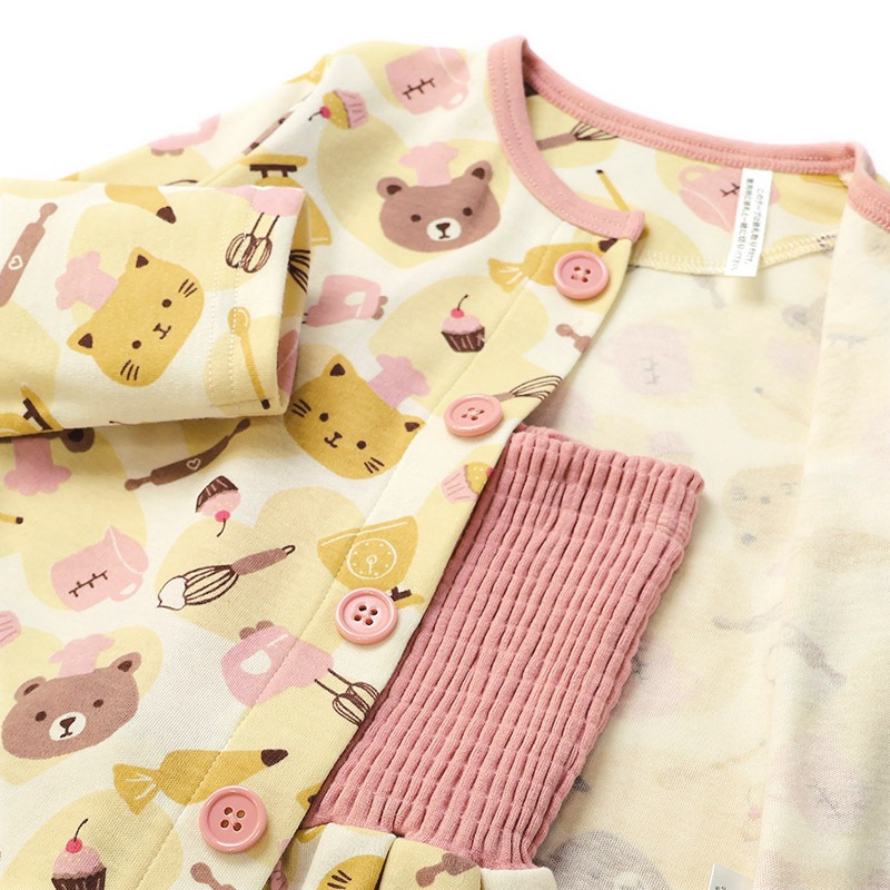 キッズ パジャマ 長袖 女の子 腹巻付き ルームウェア 前開き スムース 総柄 花 動物 プリント (80-130cm)  子供パジャマ 長袖パジャマ 子供 上下セット ベビー 動物 アニマル 猫 ねこ くま クマ フラワー 春 秋 冬 80cm 90cm 95cm 100cm 110cm 120cm 130cm