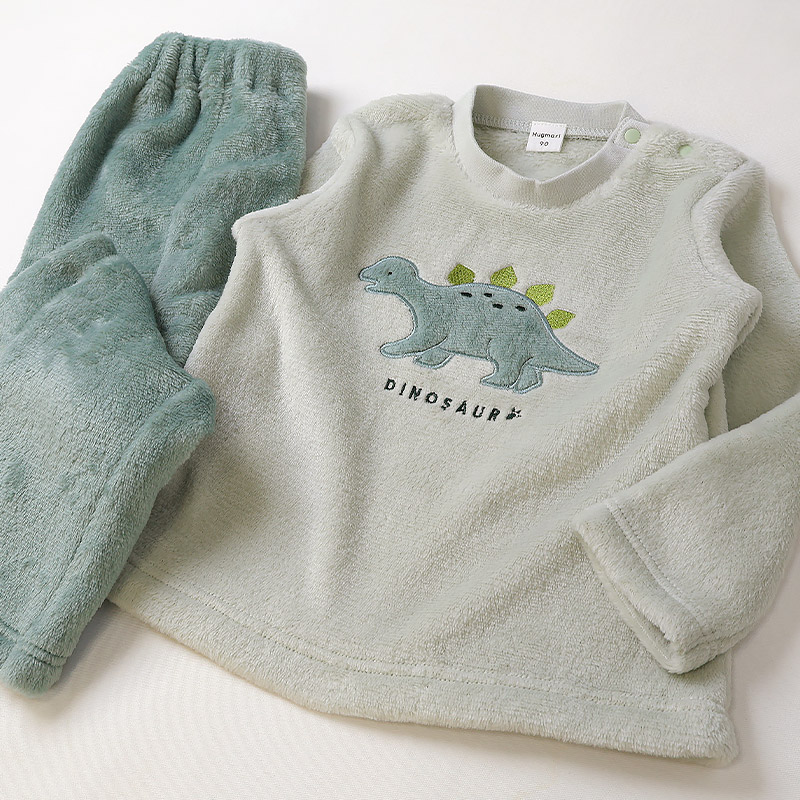 キッズ パジャマ 長袖 フリース 起毛 ルームウェア 男の子 女の子 ベビー 子供用 上下セット 2点セット トップス ボトムス セットアップ 冬用 恐竜 ダイナソー 車 自動車 総柄 動物 アニマル 保温 あったか 暖かい 可愛い かわいい 80 90 95 100 110 120 130