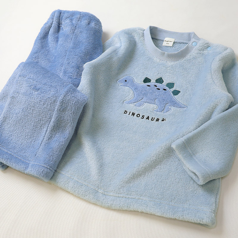 キッズ パジャマ 長袖 フリース 起毛 ルームウェア 男の子 女の子 ベビー 子供用 上下セット 2点セット トップス ボトムス セットアップ 冬用 恐竜 ダイナソー 車 自動車 総柄 動物 アニマル 保温 あったか 暖かい 可愛い かわいい 80 90 95 100 110 120 130