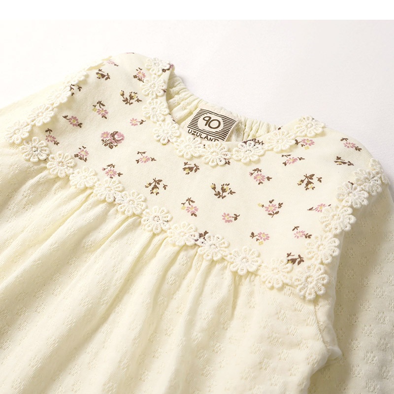 ガールズ ロンT 花柄 レース 切替 長袖 Tシャツ トップス チャーム付き 女の子 キッズ ベビー ( 80-130cm )【 UZULAND ウズランド 】 チュニック ブラウス 重ね着風 ジャカード くすみカラー カットソー ピンク アイボリー 秋物 80cm 90cm 95cm 100cm 110cm 120cm 130cm