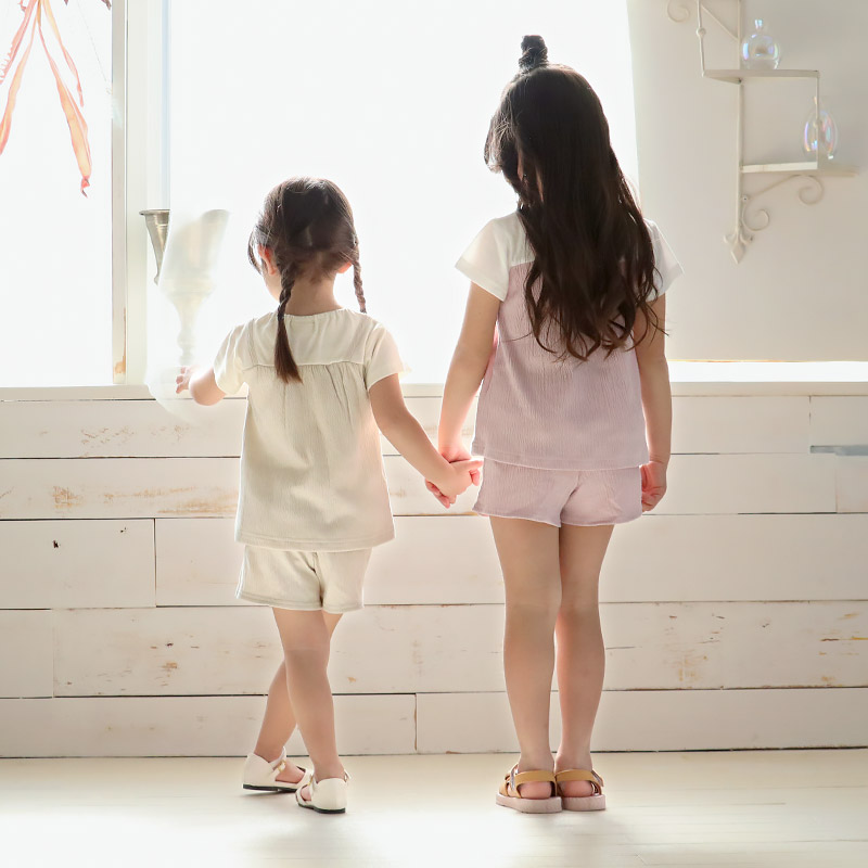 ガールズ ショートパンツ ニット フリル 半ズボン 女の子【UZULAND ウズランド】キッズ ベビー ハーフパンツ ショーパン 短パン ウエストゴム 伸縮 伸びる ストレッチ カジュアル ピンク ベージュ 可愛い かわいい 80 90 95 100 110 120 130