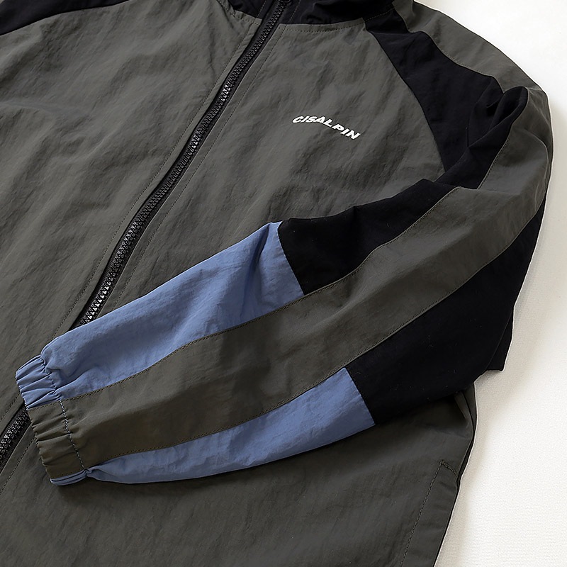 ナイロンジャケット 一重仕立て 子供服 男の子 小学生 中学生 ファッション キッズ ジュニア 長袖 ブルゾン フルジップ アウター ウインドブレーカー 女の子 プリント 切替 ストリート スケート 大人っぽい ダンス 裏地なし カーキグレー ブラック 130 140 150 160 秋服