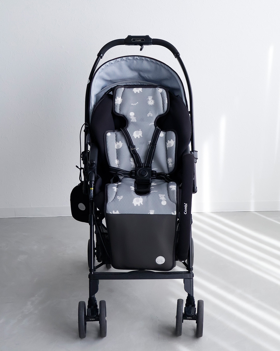 ＼5/11まで！保冷剤2個プレゼント／<br>【クーポンコード：ZL10】<br>今だけクーポン利用で8,811円！<br>COOL FAN FAN（クールファンファン）ベビーカーファンシート