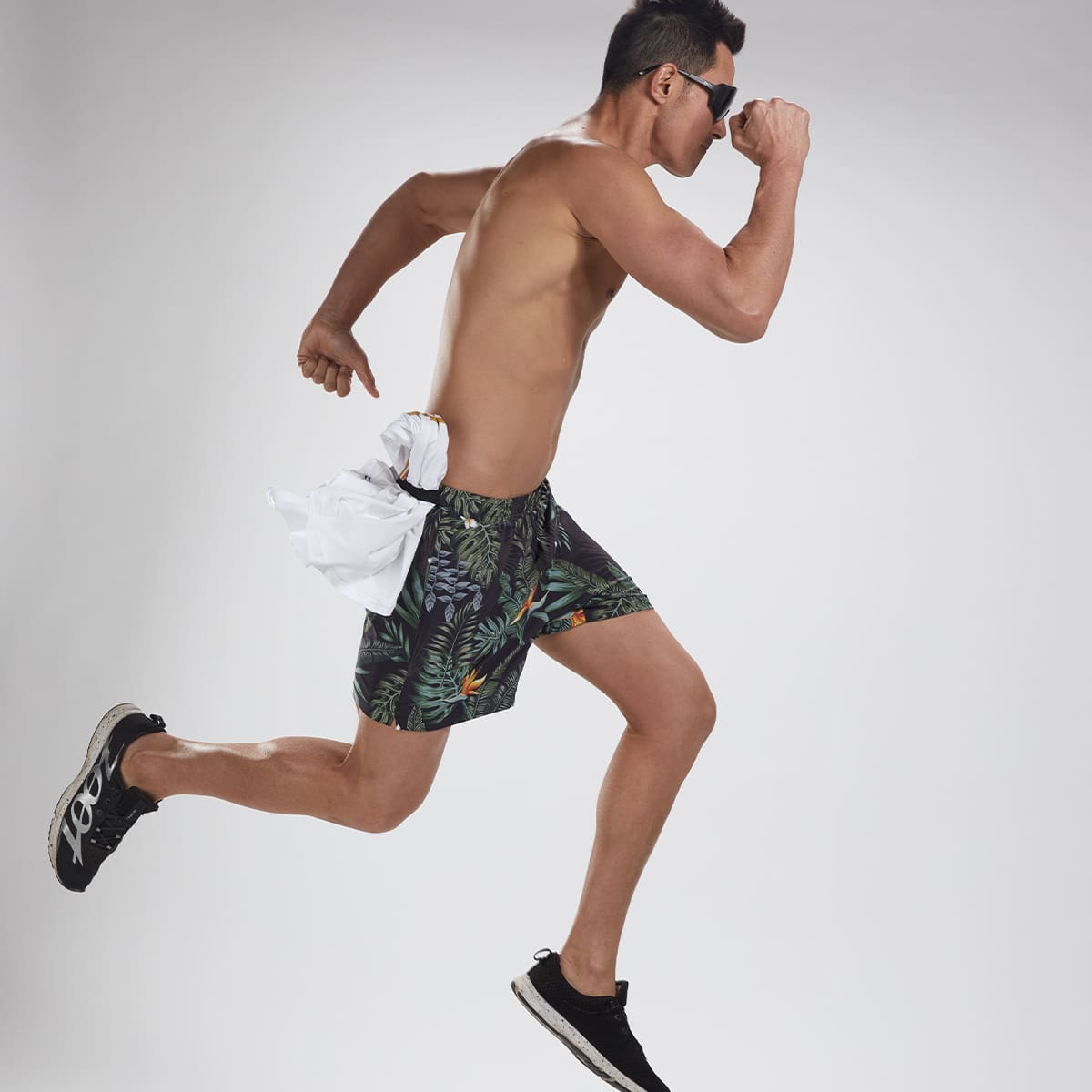 MEN RUN 5 SHORT (WAIKOLOA) アスリート専用 ハーフパンツ 5インチ ZMR250890