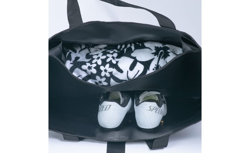 Unisex Medium 50L  Everything Bag (Zoot Black) ライフスタイルバッグ 防水 Tote bag