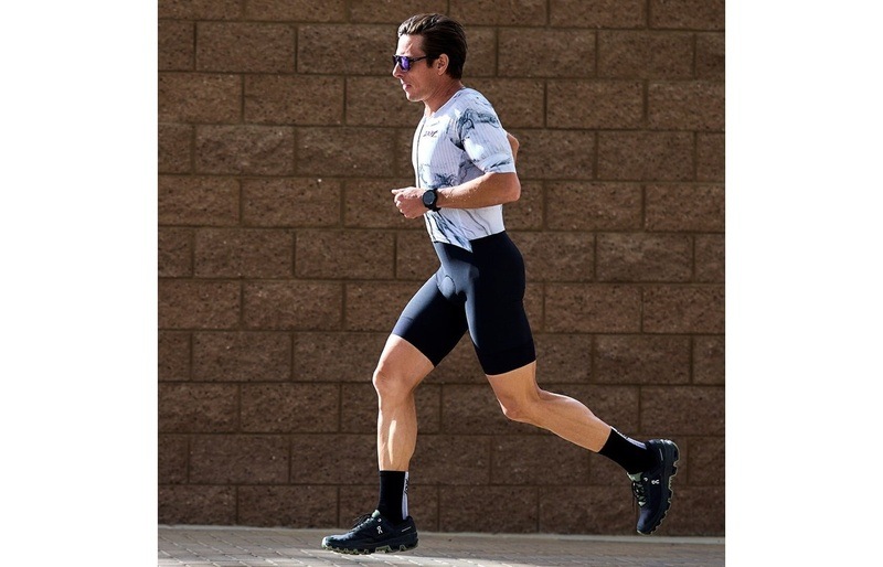 MEN ELITE RACESUIT (DEV)(WHITE HOT) エリートシリーズ トライウエア トライスーツ トライアスロン EMT300001