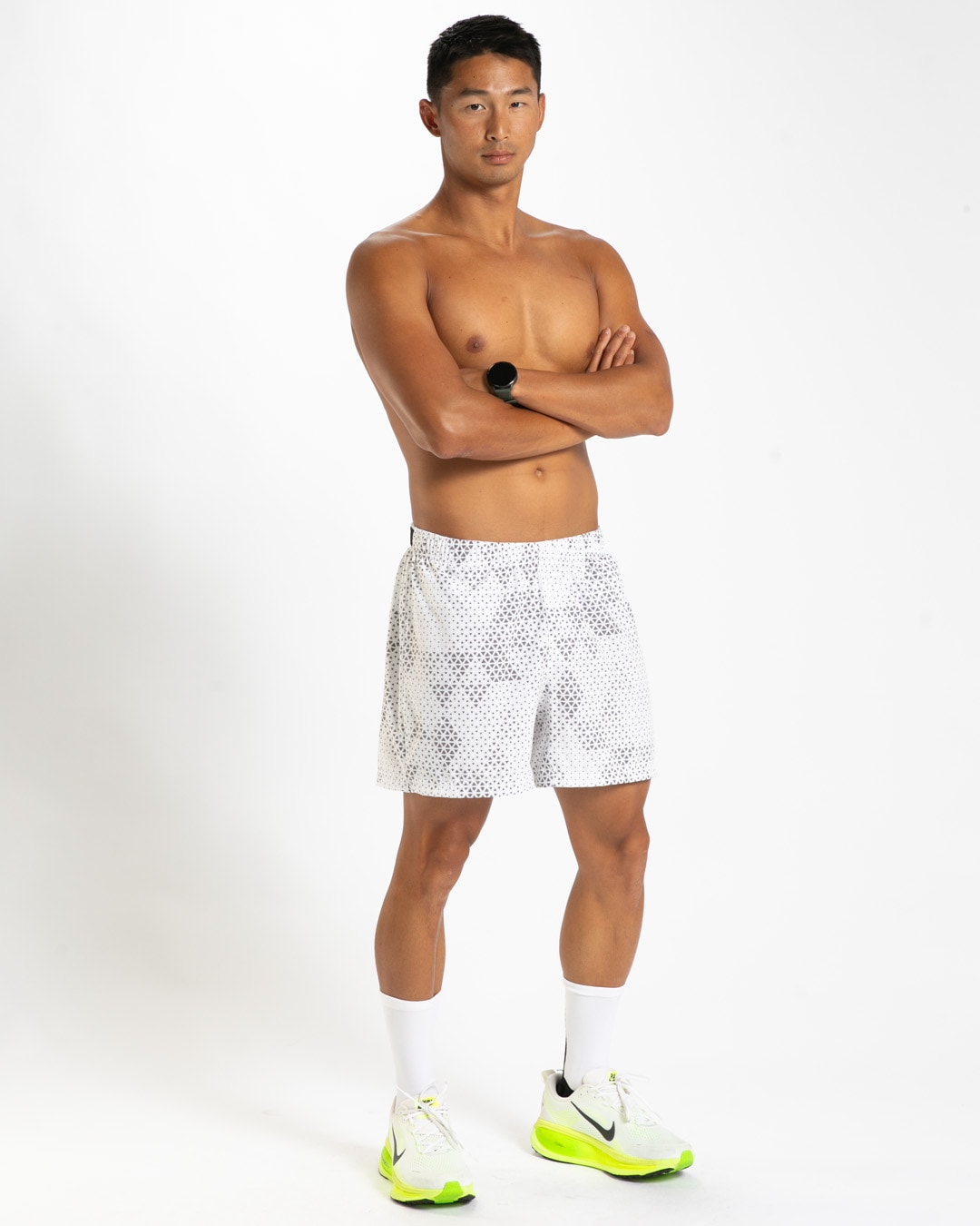 Men ELITE Run 5" Short -(Sonic White) エリート ラン 5インチ丈 ショーツ ラグジュアリー ショートパンツ EMR113012