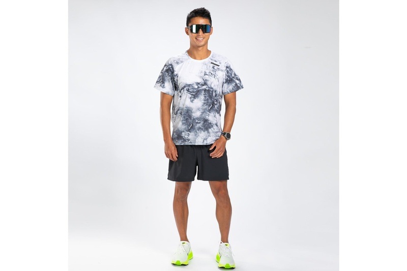 Mens Elite Run Tee (Vapor White) エリートシリーズ ランシャツ ラグジュアリーTee EMR1230