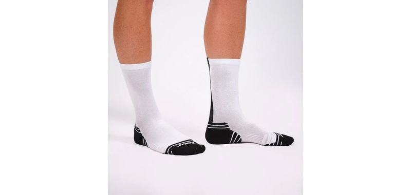 Unisex Zoot Sock 男女兼用 トライアスロン ラン/サイクルソックス -ZUA6530 White/Black