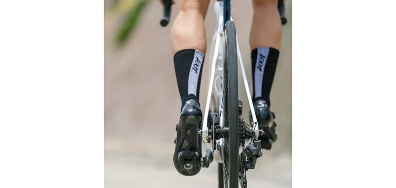 Unisex Zoot Sock 男女兼用 トライアスロン ラン/サイクルソックス -ZUA6520 Black/White